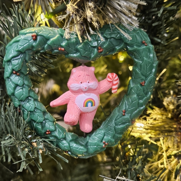 VINTAGE Care Bears Spinning Cheer Bear Heart Wreath Christmas Ornament 1984 - Picture 2 of 4
